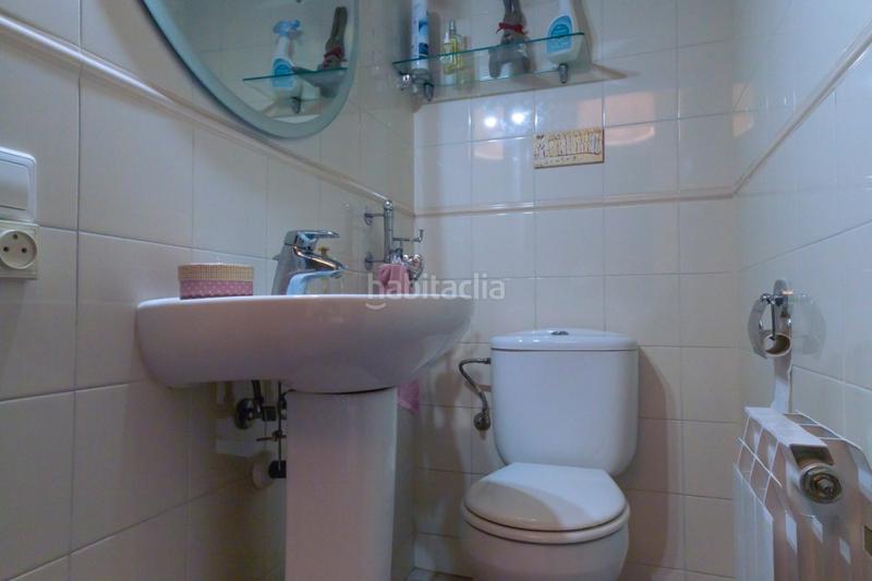 Foto 2d8225e7-8fb9-4252-8ea7-0de443b9f67d. Casa formidable casa de 4 dormitorios , buhardilla , 2 superbalcones, terraza, jardín y mucho más en Sant Climent de Llobregat