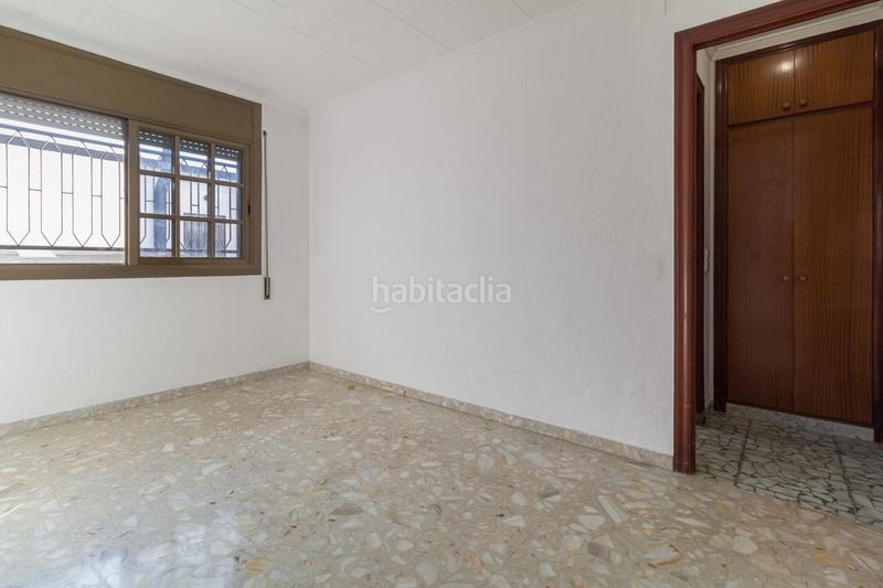Foto d3240eaf-b724-4ea2-b0c0-cabb4a54dab3. Casa amb aparcament a Torrent Ballester Viladecans