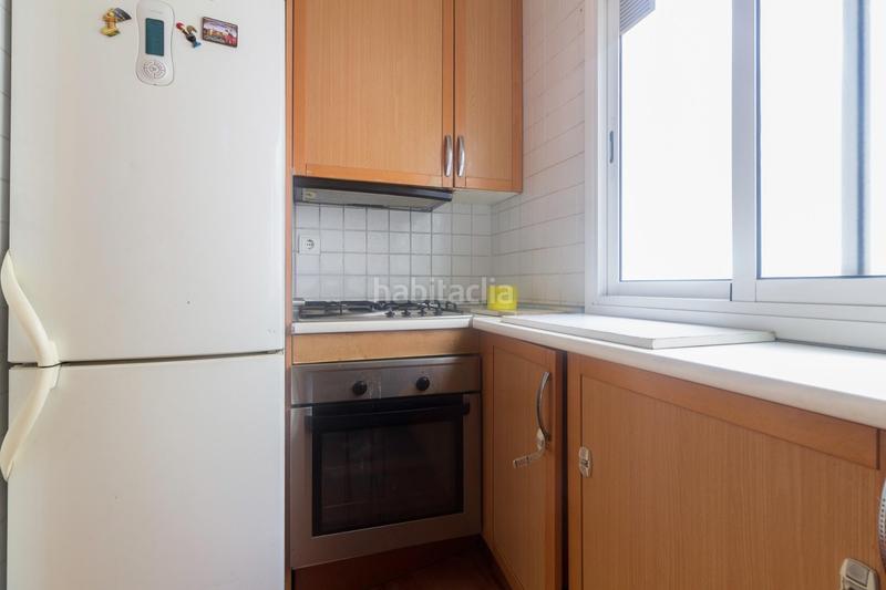 Foto d8bbaf53-5c00-4fc8-a493-33fc01f575b9. Piso centrico . 3 dormitorios, con balcón. especial inversores. en Viladecans