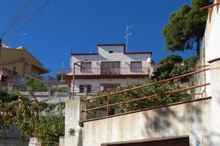 Haus in Torrent Ballester. Casa con gran  terreno y vistas panoramicas.