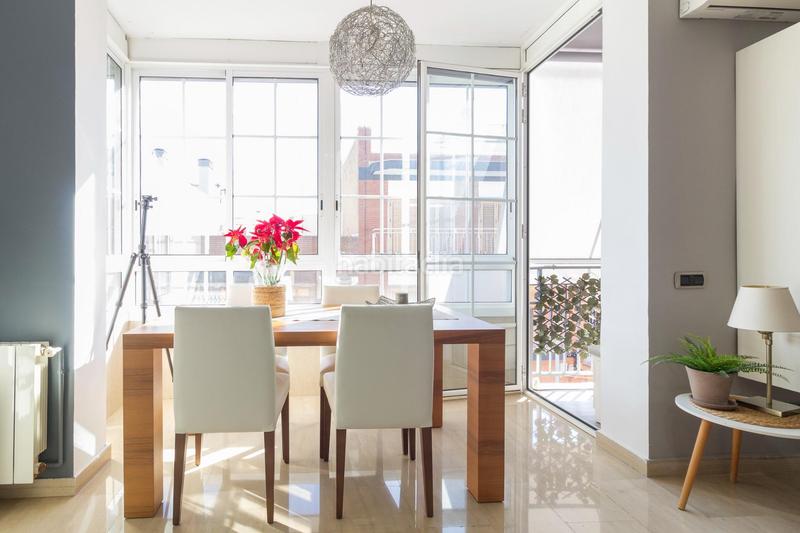 Foto 5235a0a9-7a5b-41f3-9b10-aad009463af1. Dachwohnung mit heizung in La Roureda Viladecans