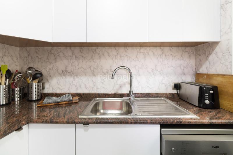 Foto 7579bf2b-9bdb-4e8e-b370-9120d2faaed7. Dachwohnung mit heizung in La Roureda Viladecans