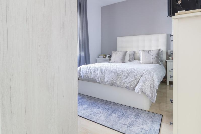 Foto 79227acf-c0ab-432f-98d9-155d240e9c5c. Dachwohnung mit heizung in La Roureda Viladecans