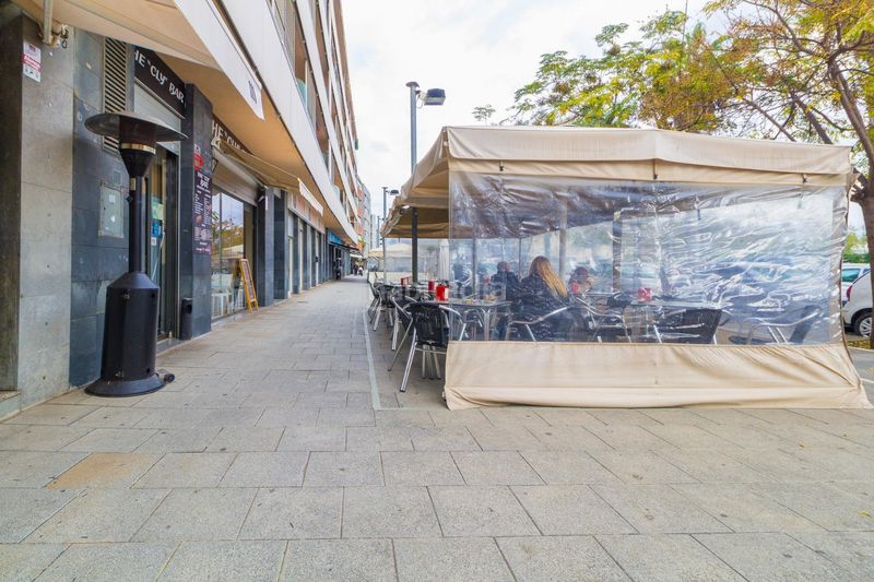 Foto 84c8b5b2-4968-46b5-aa94-9454f36ae693. Alquiler local comercial local de negocio en alquiler con traspaso. equipado y listo para empezar a trabajar. en Viladecans