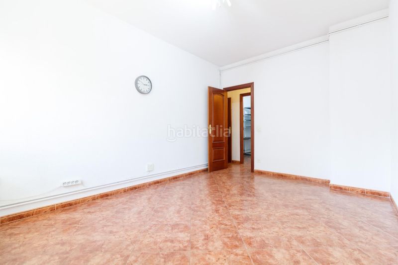 Foto 60f7f375-04e8-445a-b92a-6cf98e0552bb. Pis amb calefacció aparcament piscina a Centre Viladecans