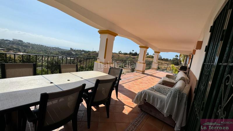 Foto edf81928-1c51-49ed-8fc2-b204f047d46a. Casa  en Los Llanos Estepona