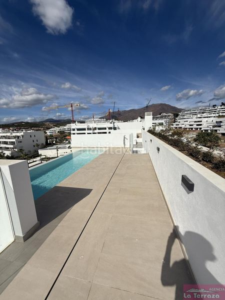 Foto 3494ffdf-ca73-4673-954c-afff39cff120. Àtic amb aparcament piscina a Bahía Dorada Estepona
