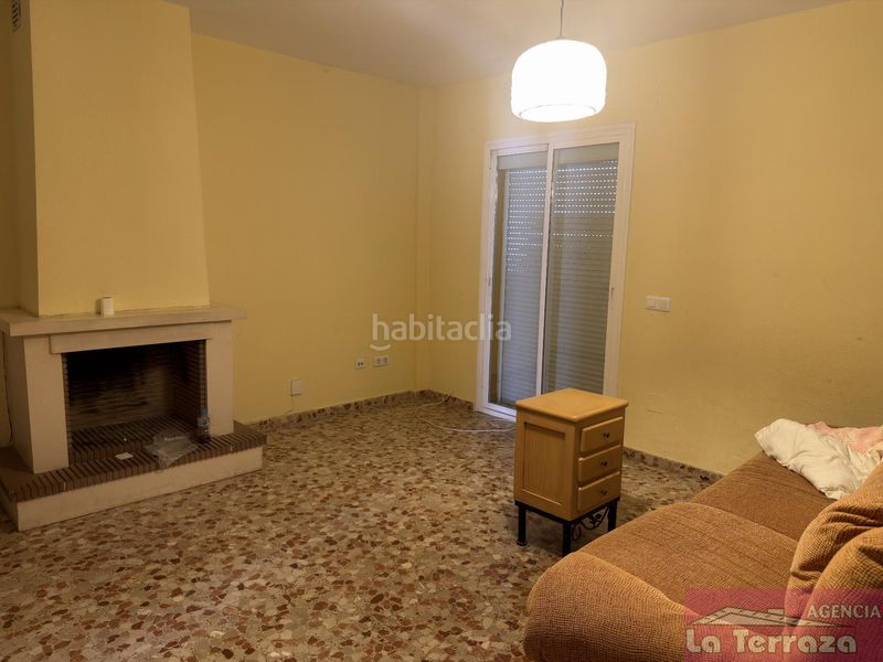 Foto abe84eb1-2bed-4511-80df-0ecb1fccbfd8. Casa amb aparcament a Zona Calvario Estepona