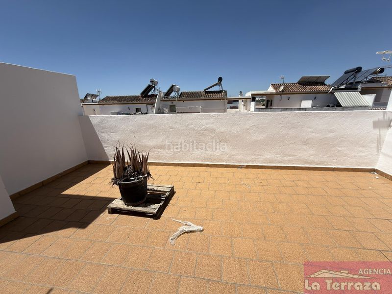 Foto f842ec53-984b-4091-9b26-87e8dc337752. Casa amb aparcament a Zona Calvario Estepona