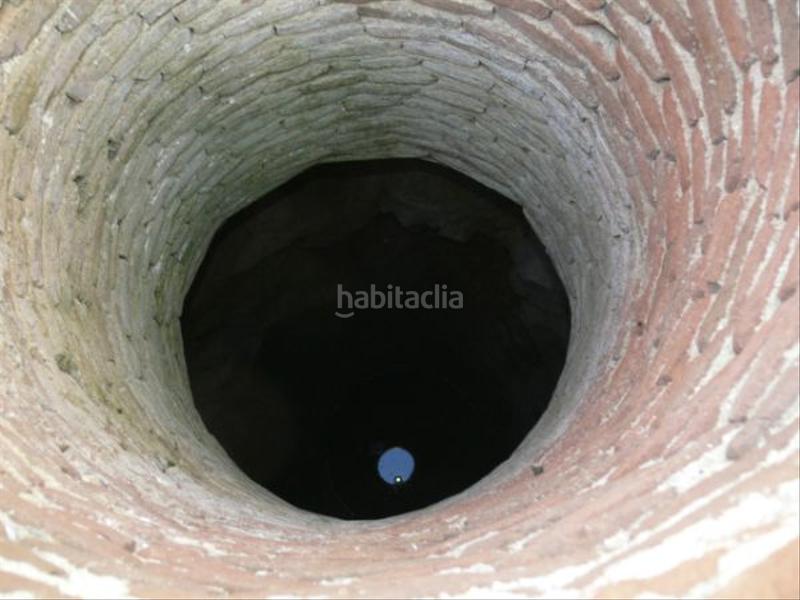 Foto 90af72c9-926b-45a9-b619-399e6b840ea3. Terreno residencial exclusiva oportunidad ! solar urbano de 1.660 m con nave y pozo propio 99.995 en Castilblanco de los Arroyos