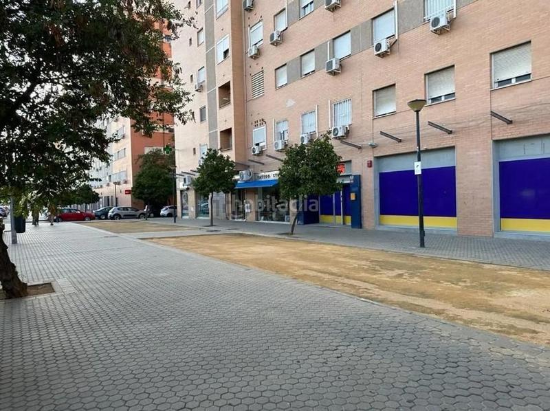 Foto d97da5af-487d-492c-a3c6-4939caa93349. Location local commercial dans Villegas Sevilla