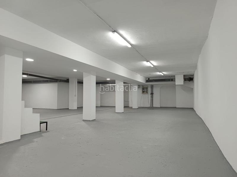 Foto cd4b3496-ccc4-4bca-acb4-118d2cbb9219. Alquiler local comercial oportunidad alquiler localsotanogarage en plena calle san fernando de 250m2! en Sevilla