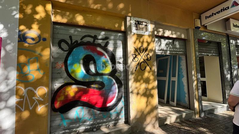 Foto 2586a998-d35e-43ce-aeec-7fb0f3e6336b. Local commercial dans Pino Montano - Consolación Sevilla