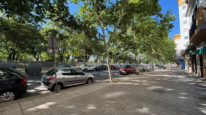 Foto 2e03e5ea-1afa-4340-8d2d-483ae152f60b. Local commercial dans Pino Montano - Consolación Sevilla