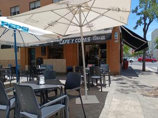 Location Local commercial  Calle estrella canopus. Traspaso en pino montanolos parques