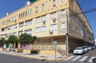 Local Comercial  Calle btica. Local ideal para inversores en san jos de la rinconada