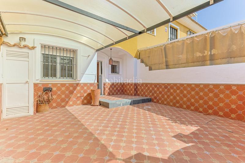 Foto c84f264b-7017-415f-9499-5b6797067099. Casa adosada en calle maria silva cruz 25 casa adosada en mairena en Mairena del Aljarafe