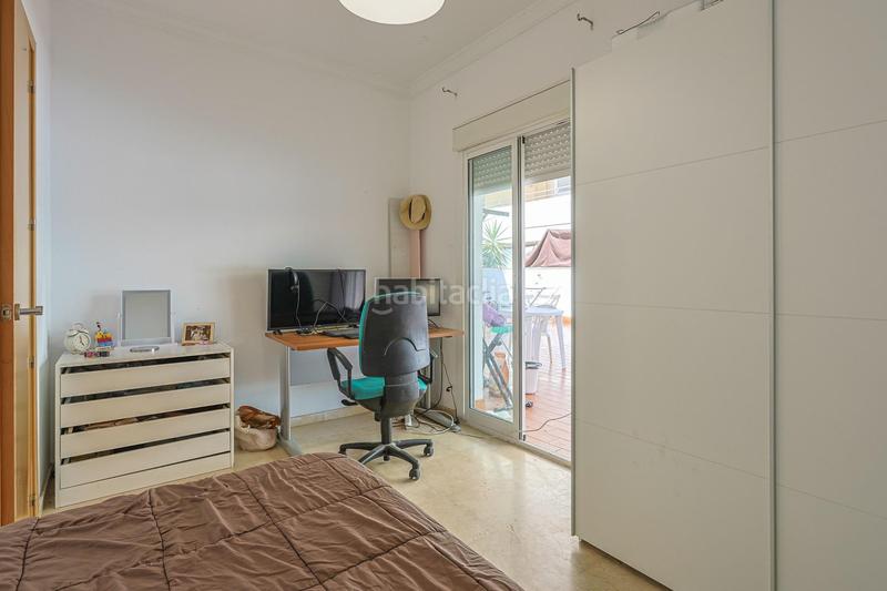 Foto 5a7d850e-2900-4518-b31a-0ae53eb474c0. Piso en avenida de los países bajos 4 vivienda ideal con amplia terraza ,dos trateros y plaza garaje en Rinconada (La)