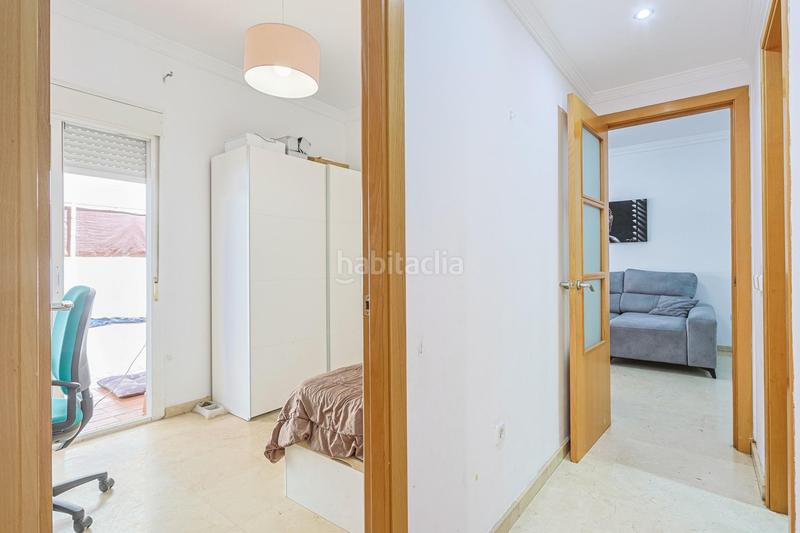Foto e3e6478b-ad69-4ded-9af2-12889e511da2. Piso en avenida de los países bajos 4 vivienda ideal con amplia terraza ,dos trateros y plaza garaje en Rinconada (La)