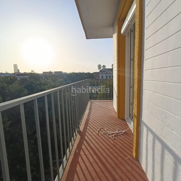 Foto e82bb8f3-5416-48ef-99d6-0d5b9634482a. Alquiler piso exclusiva vivienda en alameda de hercules en Sevilla