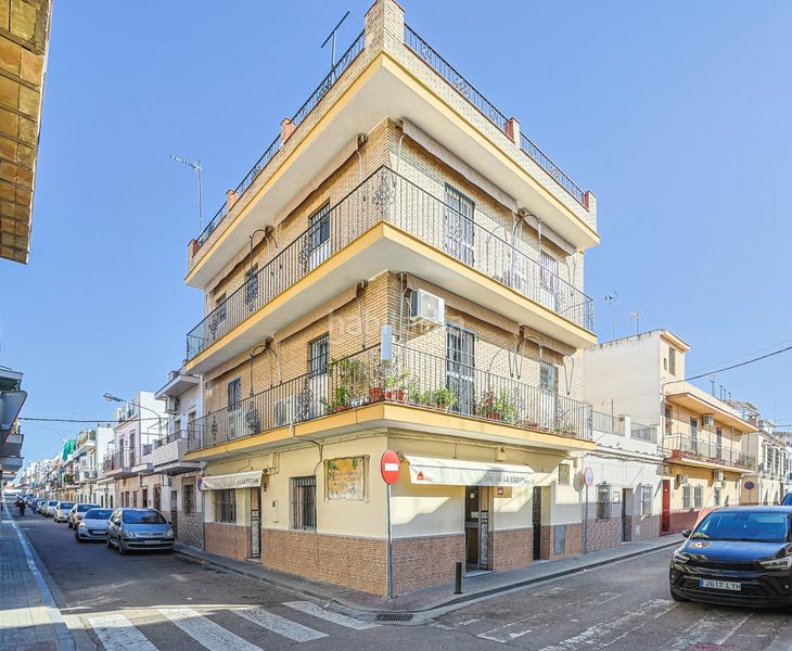 Foto eaaed577-a33e-40a4-9ba4-a08ff1a3b50a. Casa a Torreblanca Sevilla