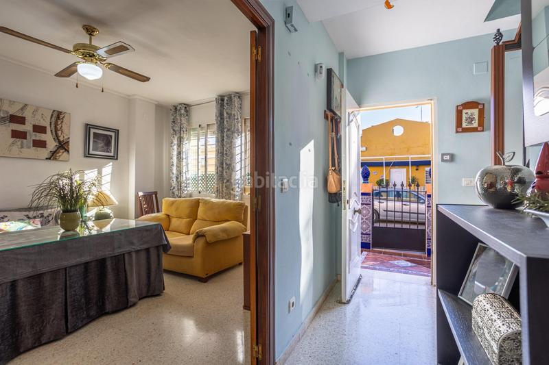 Foto 43d75124-738e-4205-93c7-7643c18914f4. Casa tu nuevo hogar espacio, luz y un espectacular patio que te enamorará en Espartinas