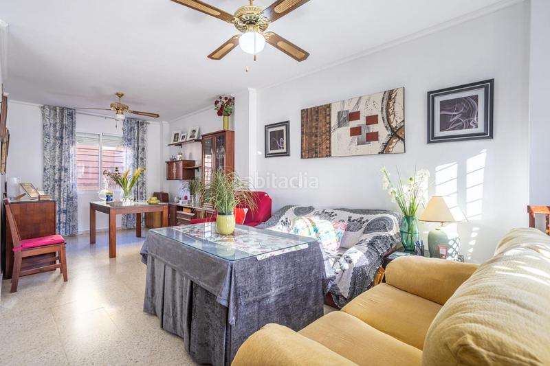 Foto 5bf20e03-b659-4a45-beb3-ec2d6ce0cd38. Casa tu nuevo hogar espacio, luz y un espectacular patio que te enamorará en Espartinas