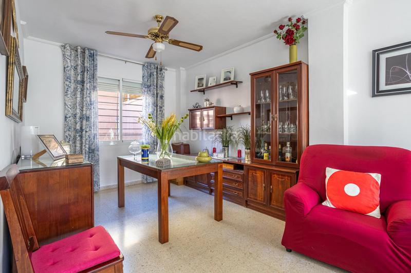 Foto b2bddc99-3ab5-43fc-a9b7-6e27cdef4113. Casa tu nuevo hogar espacio, luz y un espectacular patio que te enamorará en Espartinas