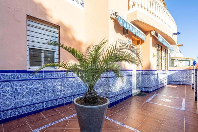 Foto eb15a9de-e15b-4b0d-9395-c4905f09f06e. Casa tu nuevo hogar espacio, luz y un espectacular patio que te enamorará en Espartinas