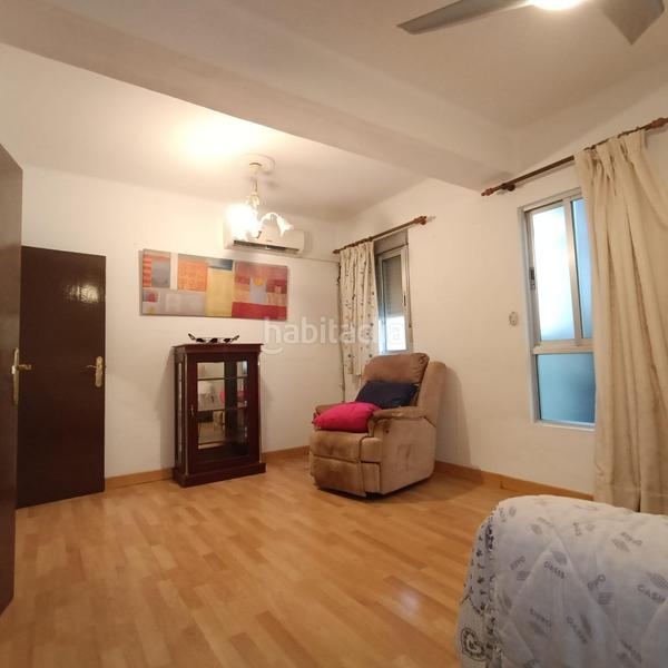 Foto 93e574fa-a3d1-42f8-997c-6c3cc611409c. Pis amb aparcament a La Calzada - La Florida Sevilla