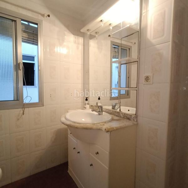 Foto c0d87579-20c8-499c-971a-c53007b167a9. Pis amb aparcament a La Calzada - La Florida Sevilla