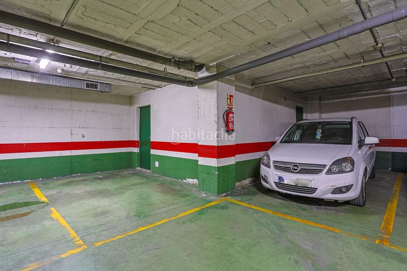 Foto 1b05a140-2cd0-4be3-962f-210a92d3677d. Aparcament cotxe a Urbadiez - Entrepuentes Sevilla