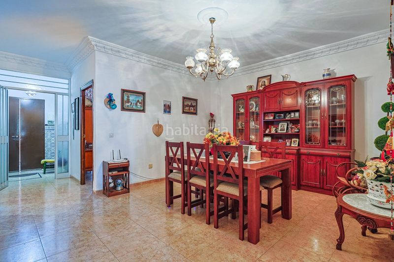 Foto 23e158d6-f996-43a9-8d2c-d0f952084603. Casa amb aparcament a Valdezorras - El Gordillo Sevilla