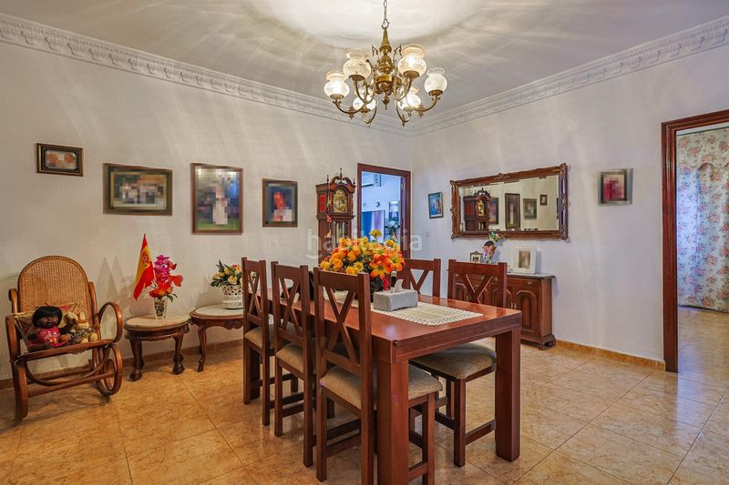 Foto 2d6911d7-c4fb-4219-9c24-1b7a4df07cb4. Casa amb aparcament a Valdezorras - El Gordillo Sevilla