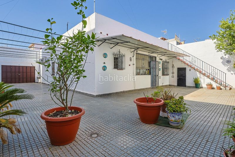 Foto 9ec82930-d056-4001-a19e-c52ff6a01319. Casa amb aparcament a Valdezorras - El Gordillo Sevilla
