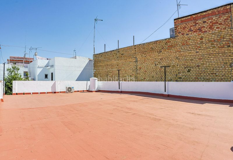 Foto b207192c-db35-4992-a650-9295e5d2a9f3. Casa amb aparcament a Valdezorras - El Gordillo Sevilla