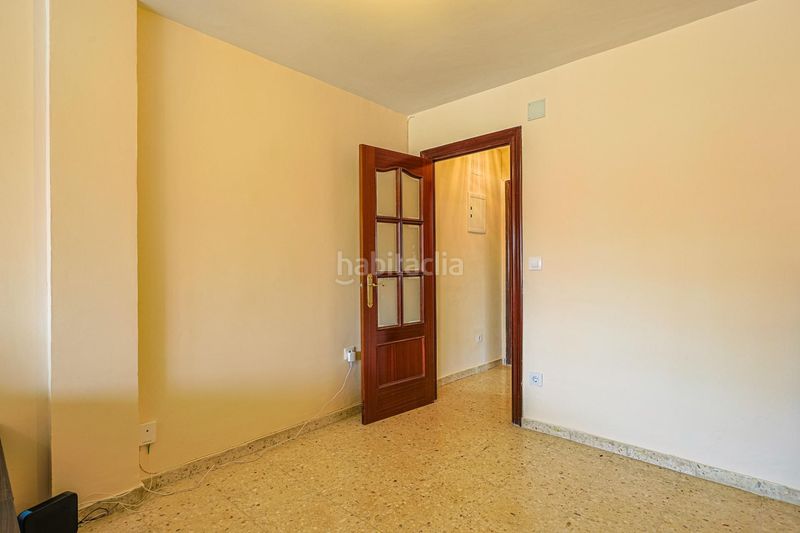 Foto c4bcb184-d47b-4367-b579-7662c1889835. Pis amb aparcament a Villegas Sevilla