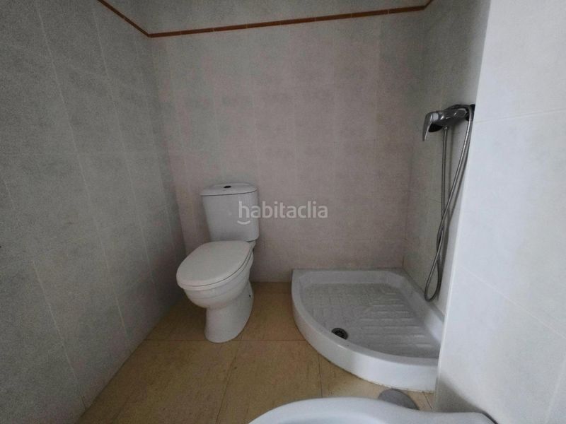 Foto a8097ffa-3f76-4d81-8553-65bd34a7ee20. Pis amb aparcament a El Cerro Sevilla