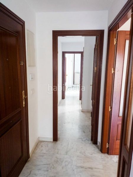 Foto bbc8582a-d0f3-4d34-8740-16e42d81abd2. Pis amb aparcament a El Cerro Sevilla
