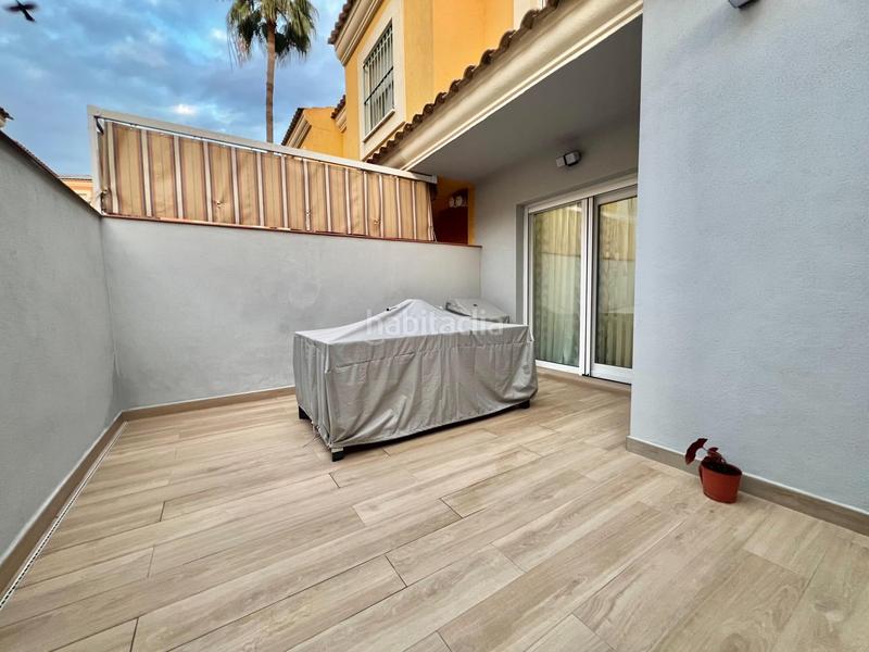 Foto 57b9954c-51bd-495b-8ca9-b7a8d10220a0. Casa adosada casa en venta en la zona avd de españa alqueria en Dos Hermanas