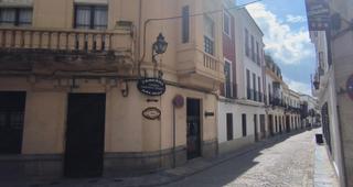 Maison  Calle fernando colon. Fabuloso edificio en pleno centro histórico junto al templo roma