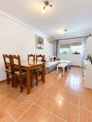 Rez-de-chaussée  Calle raimundo lulio. Vive en santa rosa con patio privado, ascensor y azotea transita