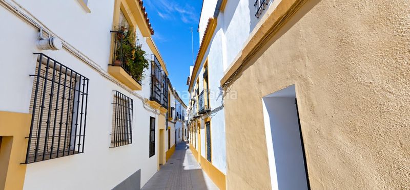 Foto 176a0c6a-7241-42fd-acad-7560d439830c. Casa amb calefacció aparcament a casco histórico - ribera - san basilio Córdoba