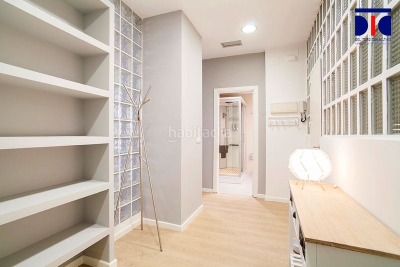 Foto 885ce979-8bd0-4bd2-8a27-3b87eae94924. Rent flat with heating in Arenal - Museo Sevilla