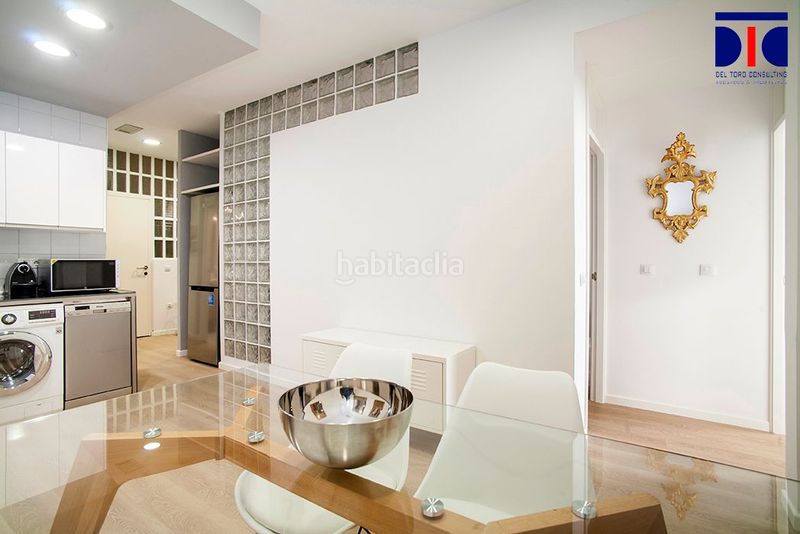 Foto fbbcc71b-6cf6-4724-8832-dea64008664a. Rent flat with heating in Arenal - Museo Sevilla