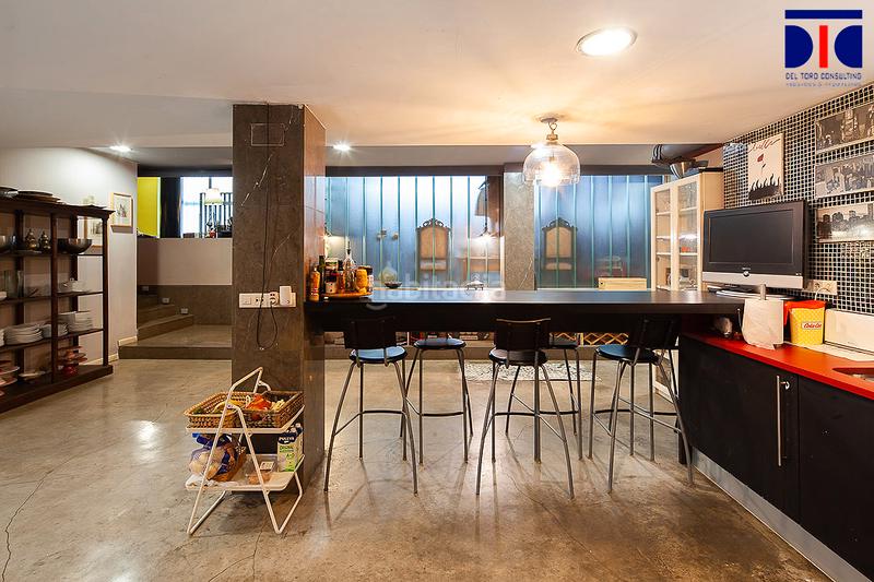 Foto 5e2af6d8-2915-49a4-ae30-8d7cd9e6079c. Loft in San Vicente Sevilla