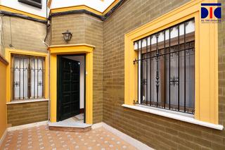 Maison jumelée  Calle niebla. Exclusiva casa adosada, con uso turistico. 7 habit. + 3 baños. a