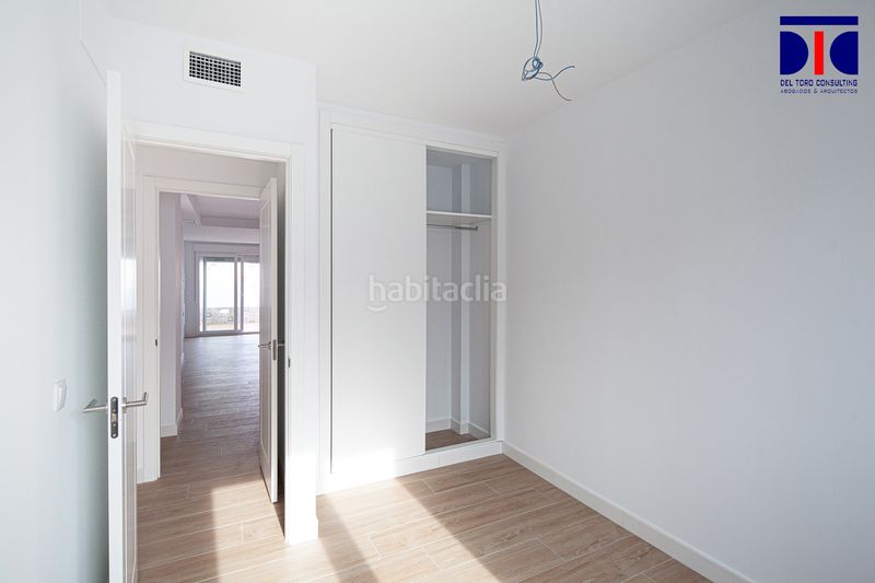 Foto c61dfaa4-9314-4c19-aa26-5fa24e21f425. Àtic a Barrio León Sevilla