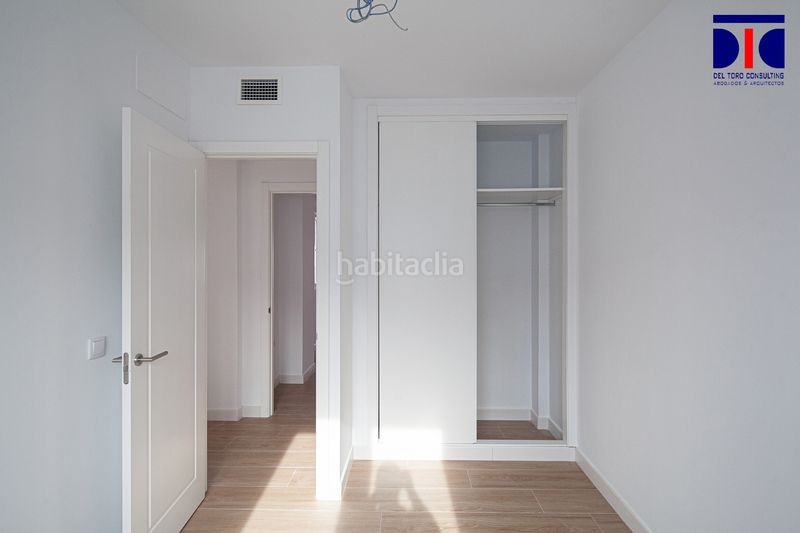 Foto e1e68f91-37b3-48e5-ba96-6d6b8fea279c. Àtic a Barrio León Sevilla