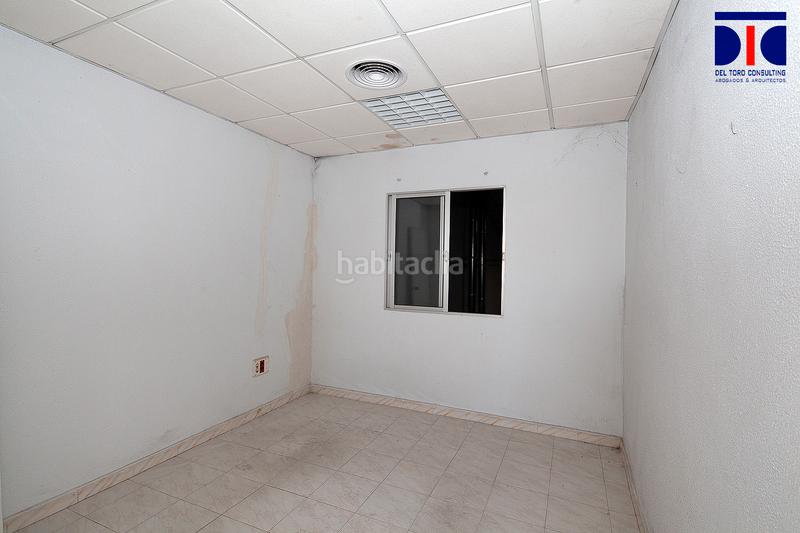 Foto 79aa146c-fc01-4076-97b2-190dfe421cc2. Industrial building in La Paz Alcalá de Guadaira